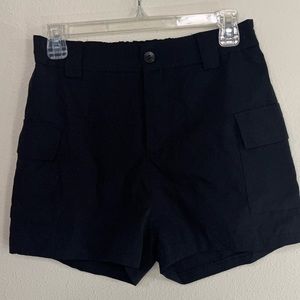 Black Flap Pockets Cargo Utility Shorts